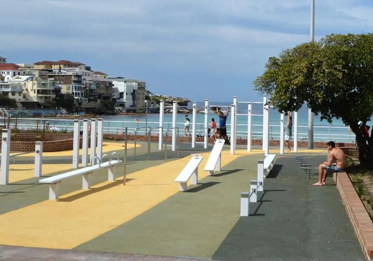 In The Heart Of Bondi, Stroll To The Beach Apartment Sydney Exterior foto